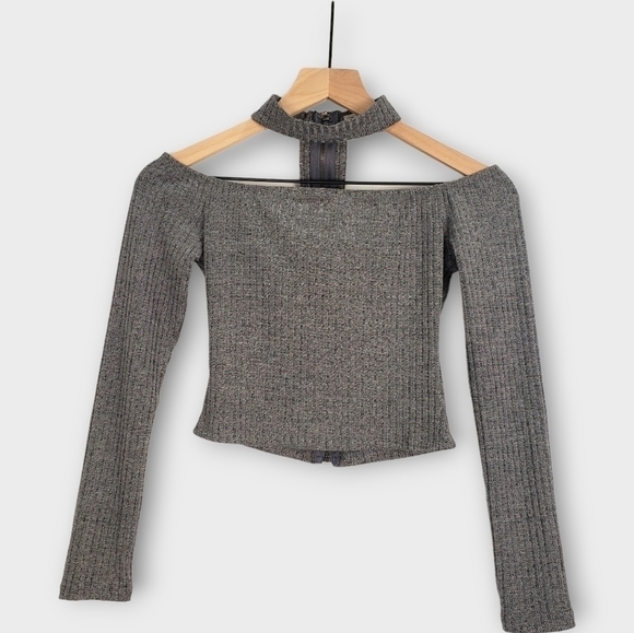 LF Seek The Label Off the Shoulder High Neck Top - Picture 3 of 8